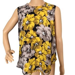 Floral Sleeveless Blouse